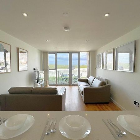 Vila 38 Zinc New Quay Exteriér fotografie